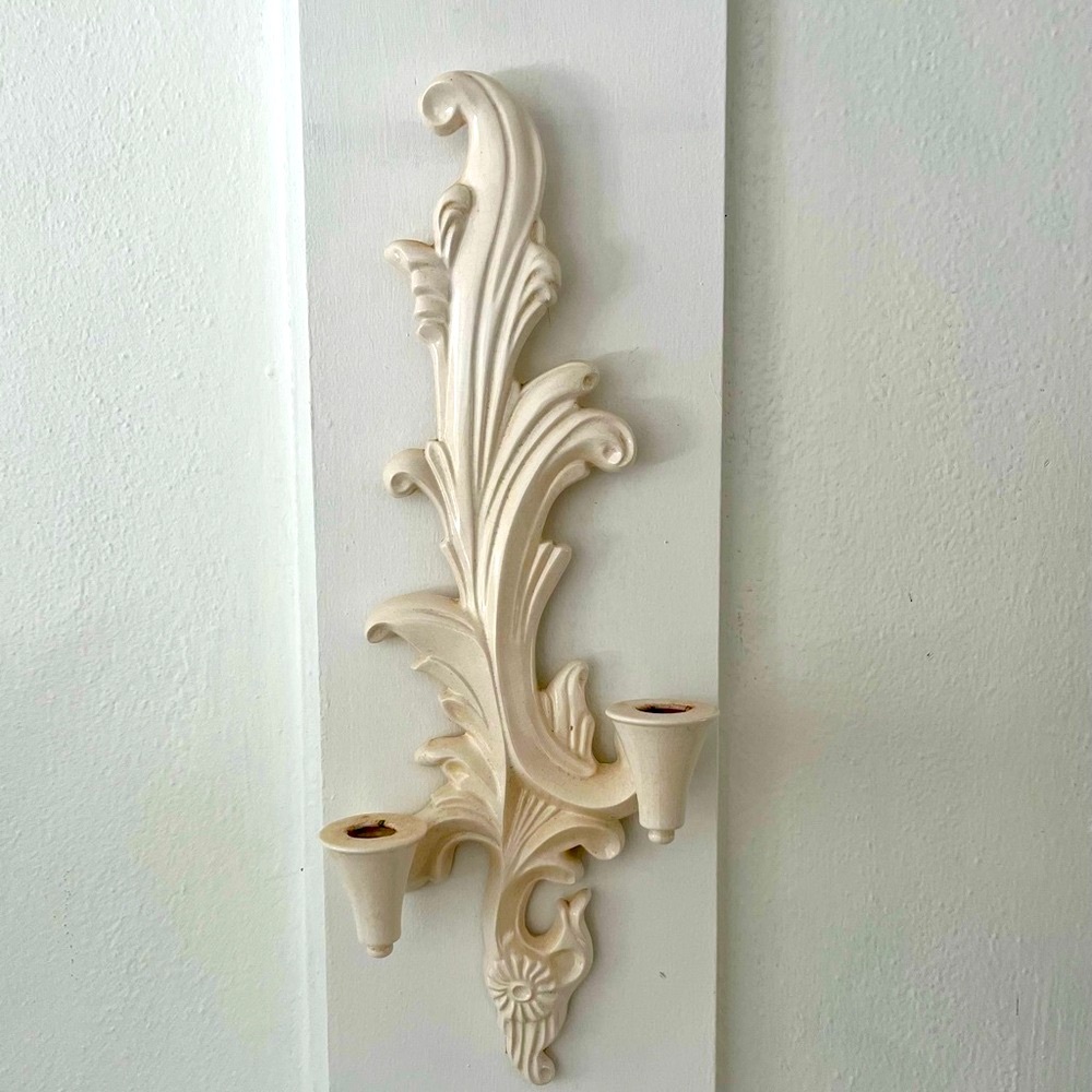 Elegant Cream Wall Sconce